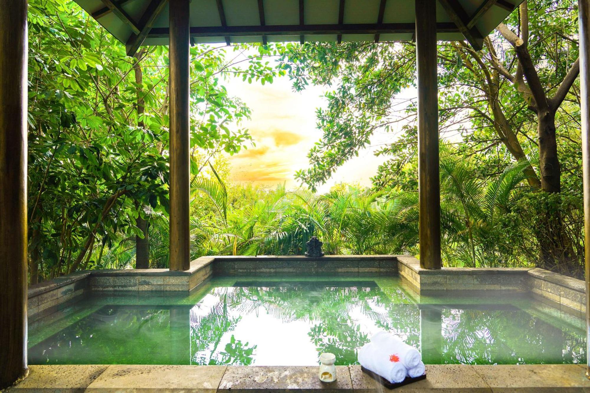 Doubletree By Hilton Lingshui Hot Spring Hotel Exterior foto